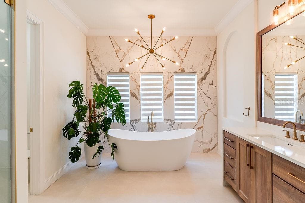 11027 HAWKSHEAD COURT — photo 11 of 52