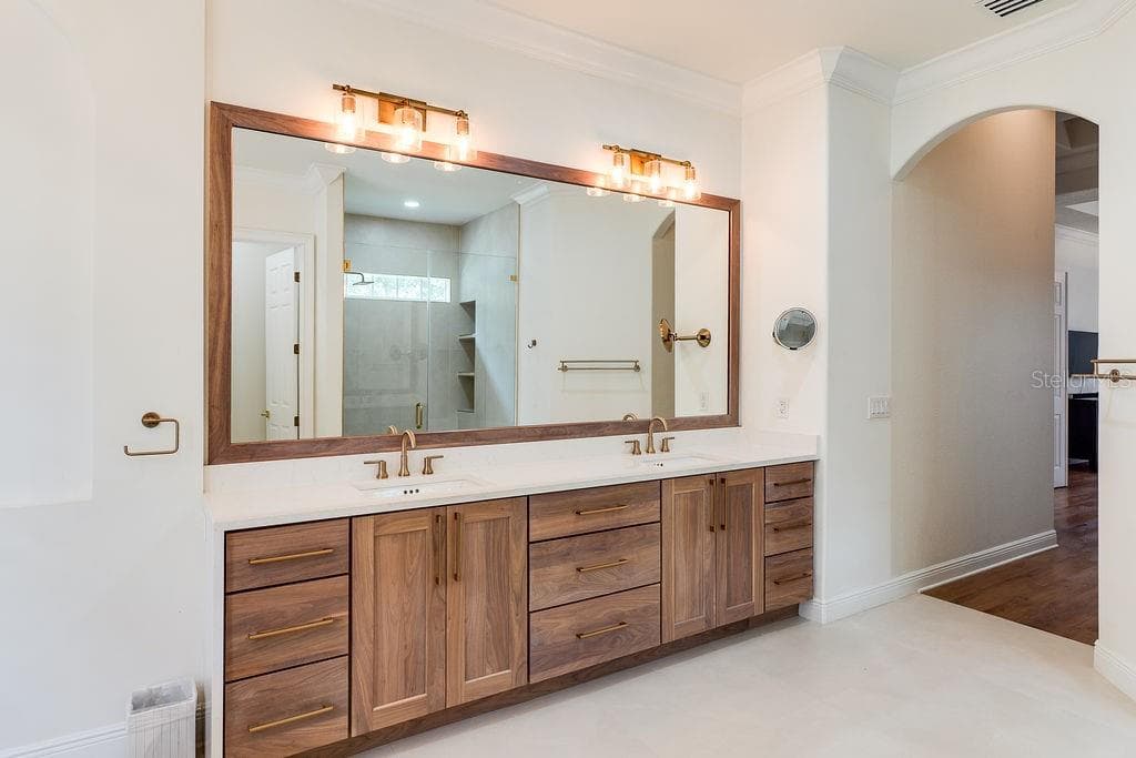 11027 HAWKSHEAD COURT — photo 12 of 52