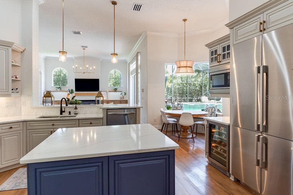 11027 HAWKSHEAD COURT — photo 21 of 52