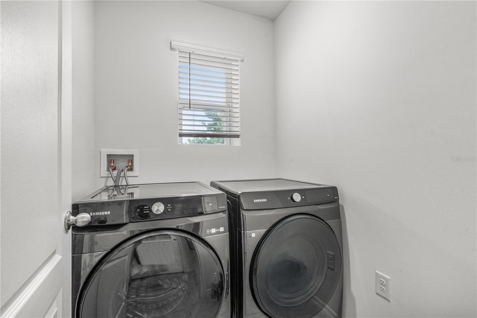 1745 BENT BRANCH AVENUE — photo 26 of 38