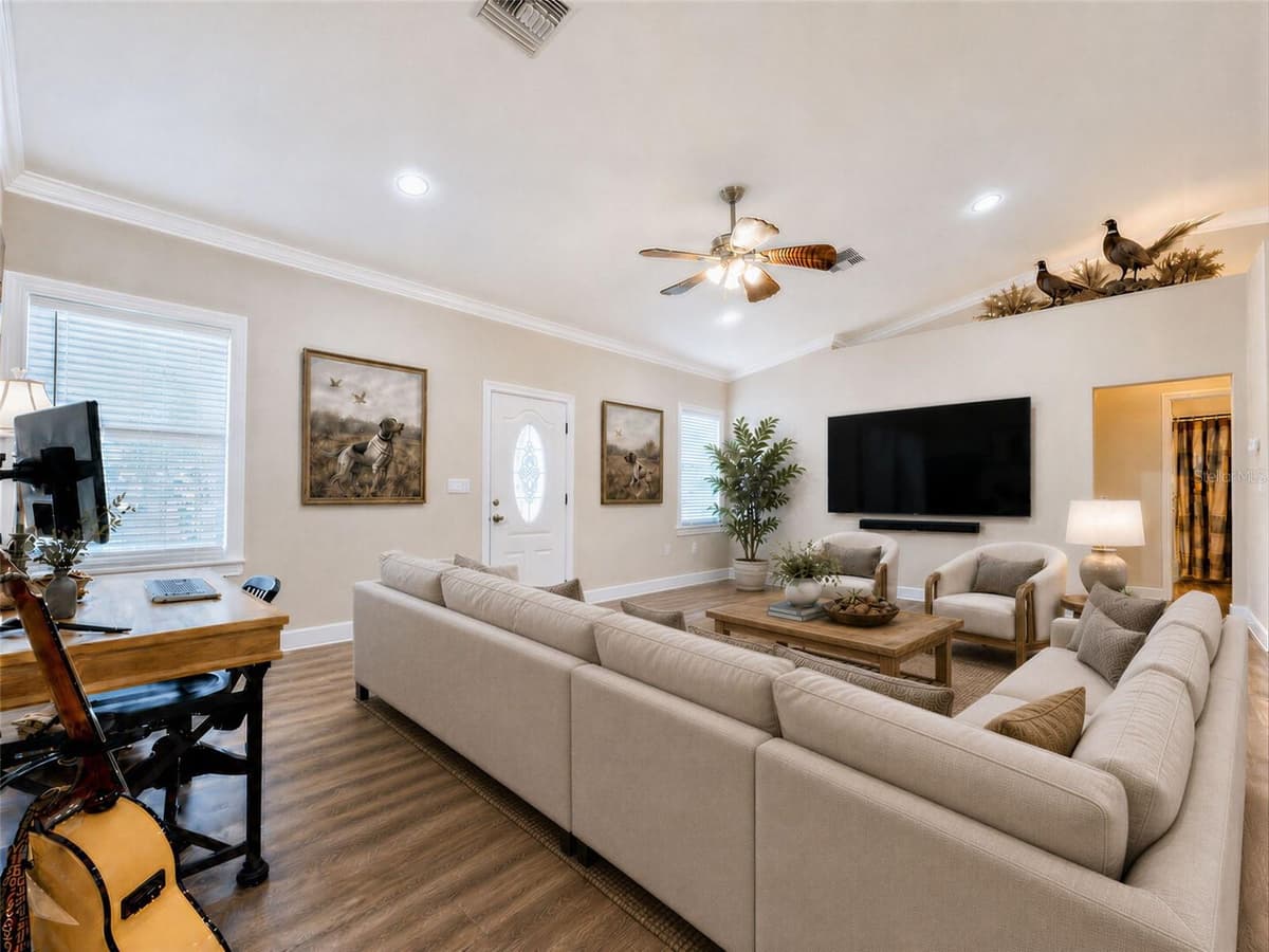 273 GRIFFIN ROAD — photo 8 of 48