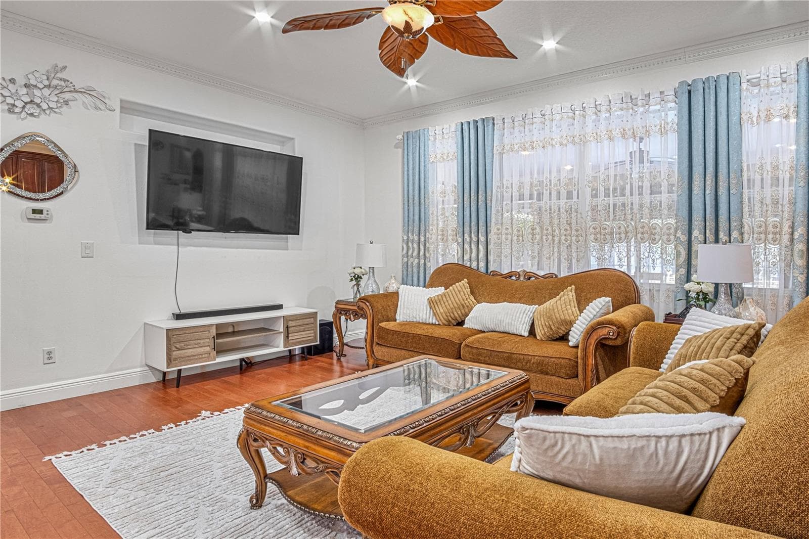 4604 BARBADOS LOOP — photo 11 of 57