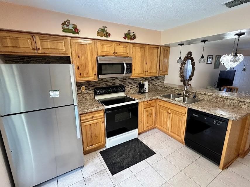 4916 SUNNYBROOK DRIVE — photo 8 of 50