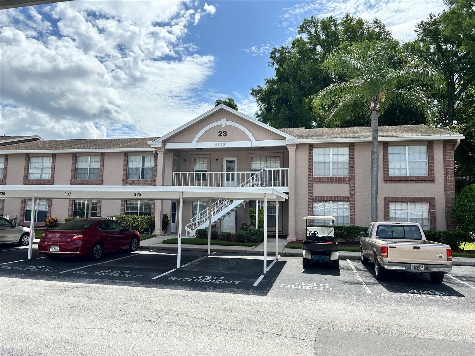 4916 SUNNYBROOK DRIVE