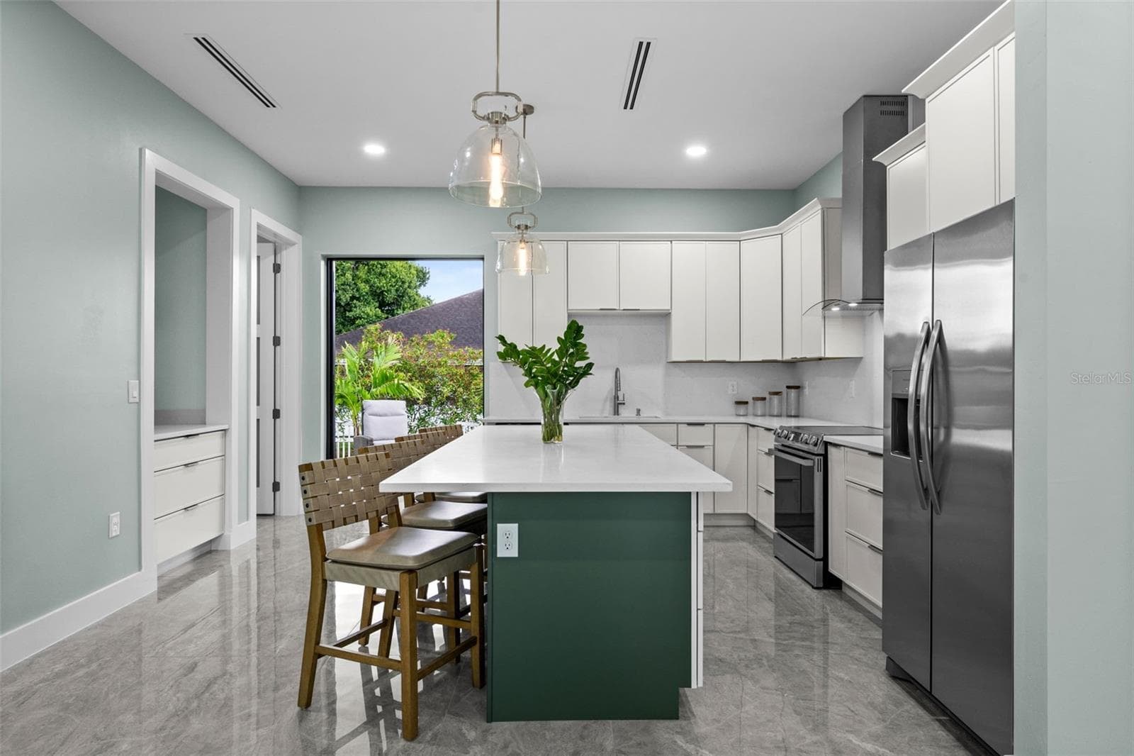 16264 HORIZON ROAD — photo 8 of 36
