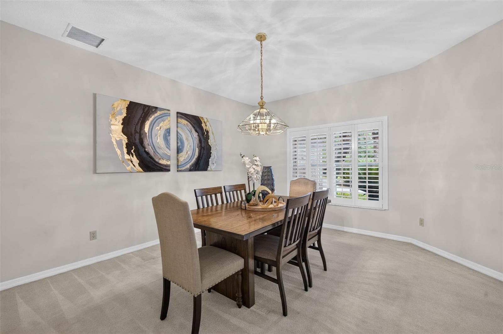 1303 ACRES DRIVE — photo 13 of 27
