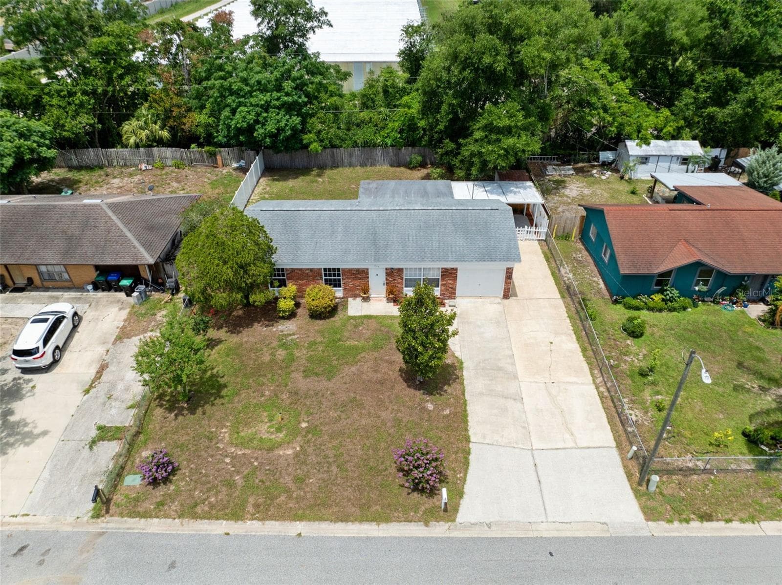 208 AVALONE DRIVE — photo 28 of 31