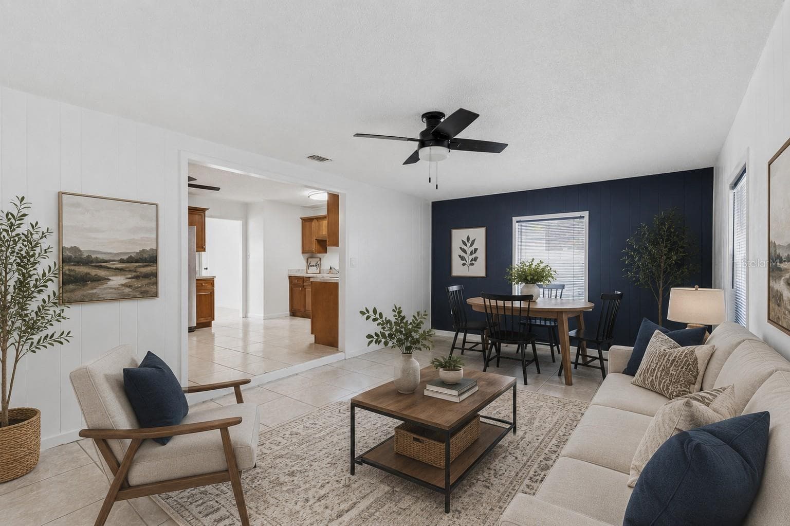 208 AVALONE DRIVE — photo 11 of 31
