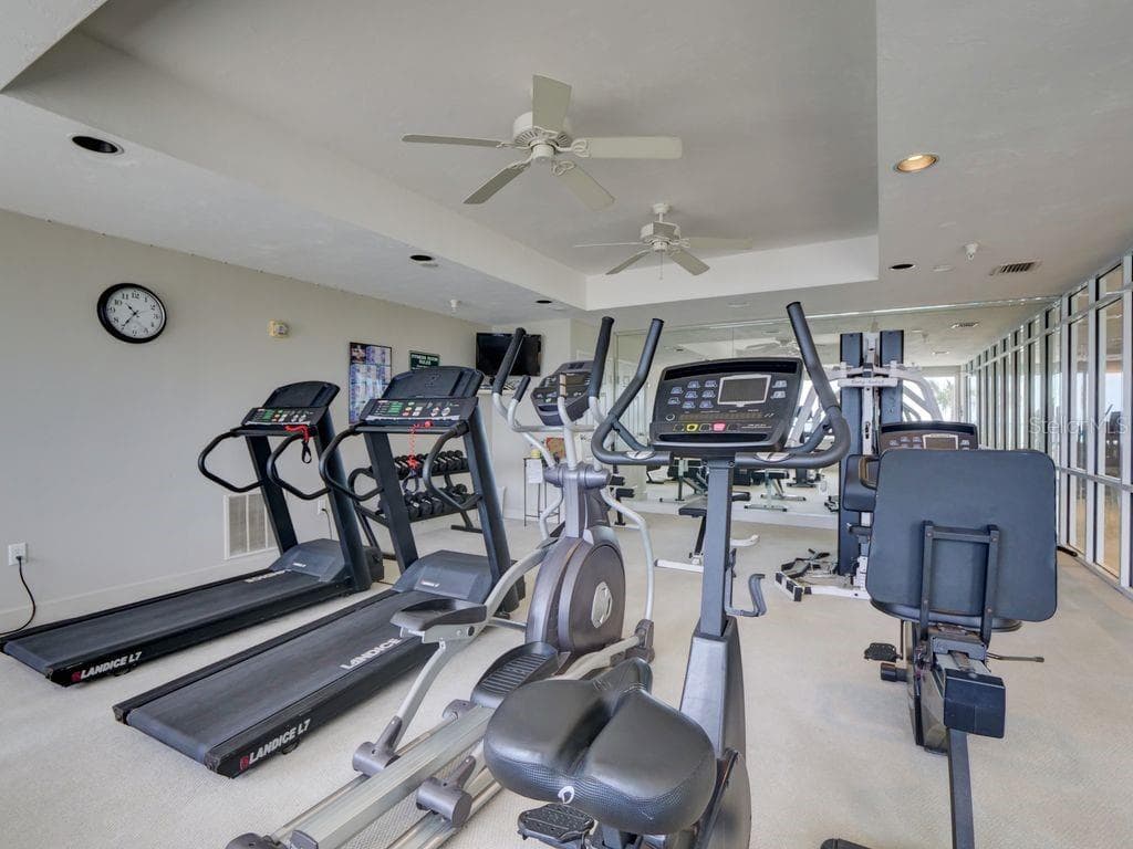2055 ATLANTIC AVENUE — photo 38 of 55