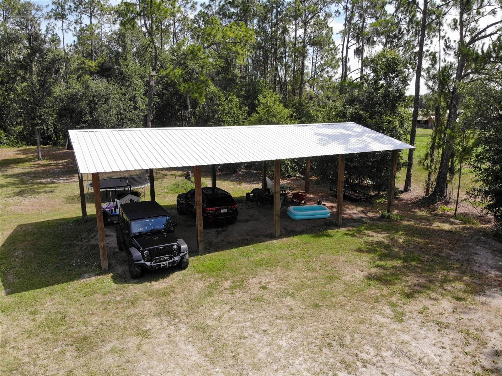 9909 OLD DADE CITY ROAD — photo 39 of 45