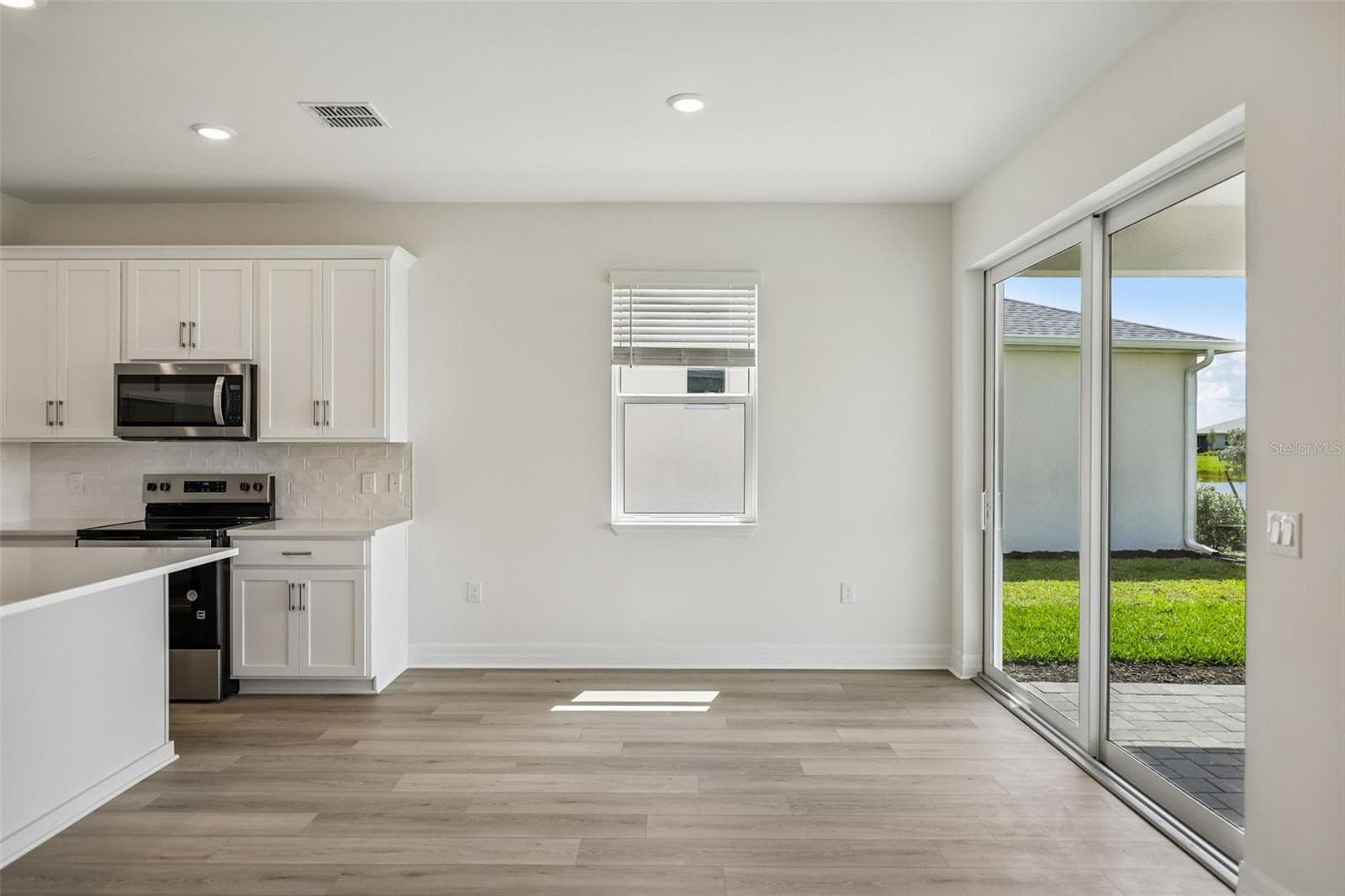 16507 SETTLERS WAY — photo 13 of 45