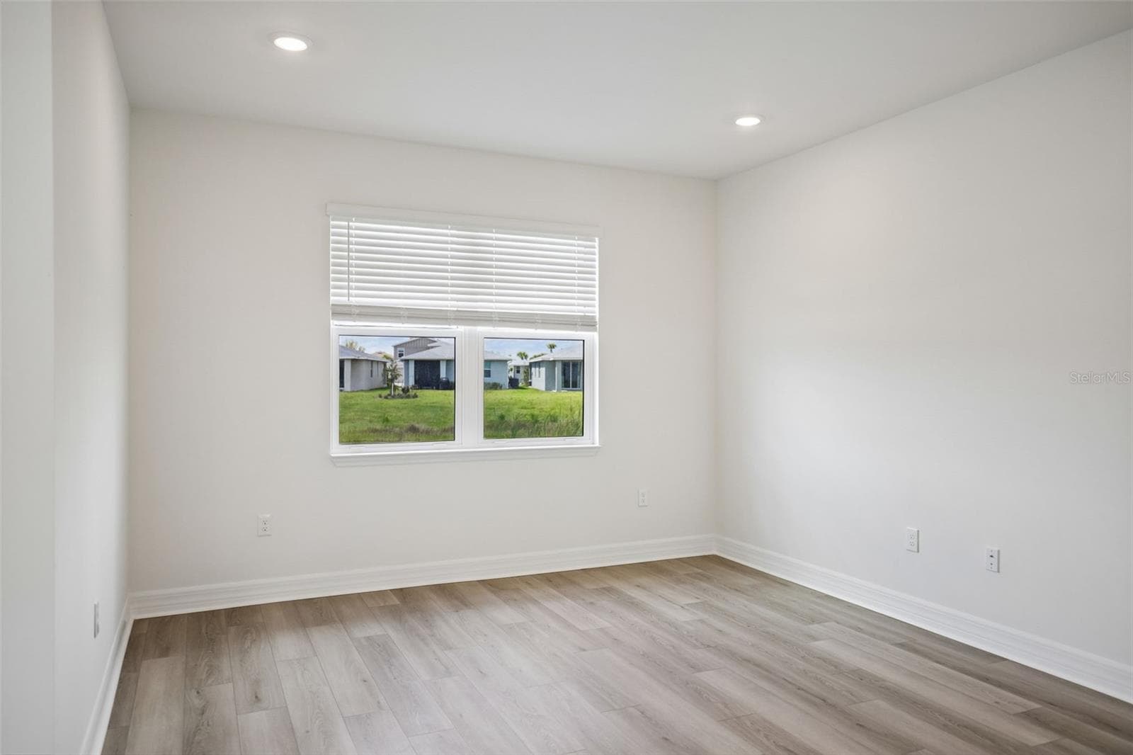 16507 SETTLERS WAY — photo 19 of 45