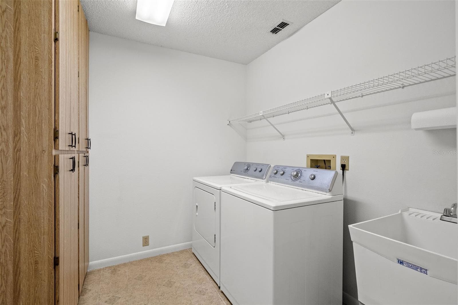 3728 PLAYER DRIVE — photo 28 of 42