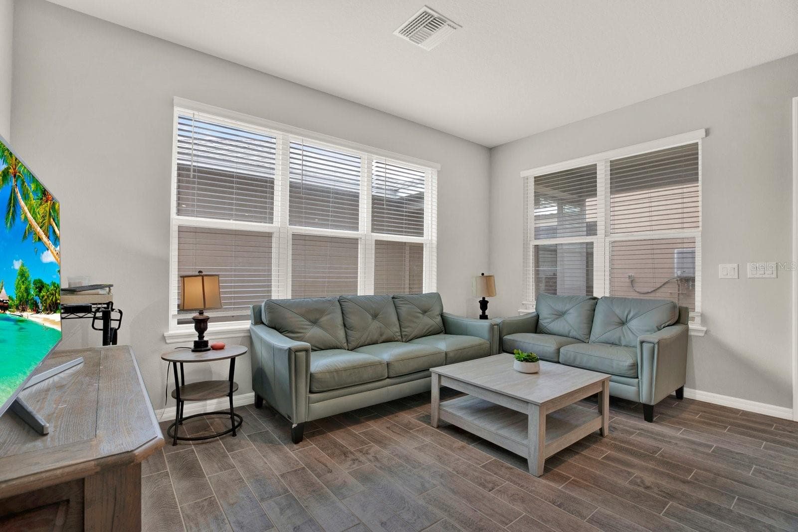 13729 RANGELAND BOULEVARD — photo 7 of 32