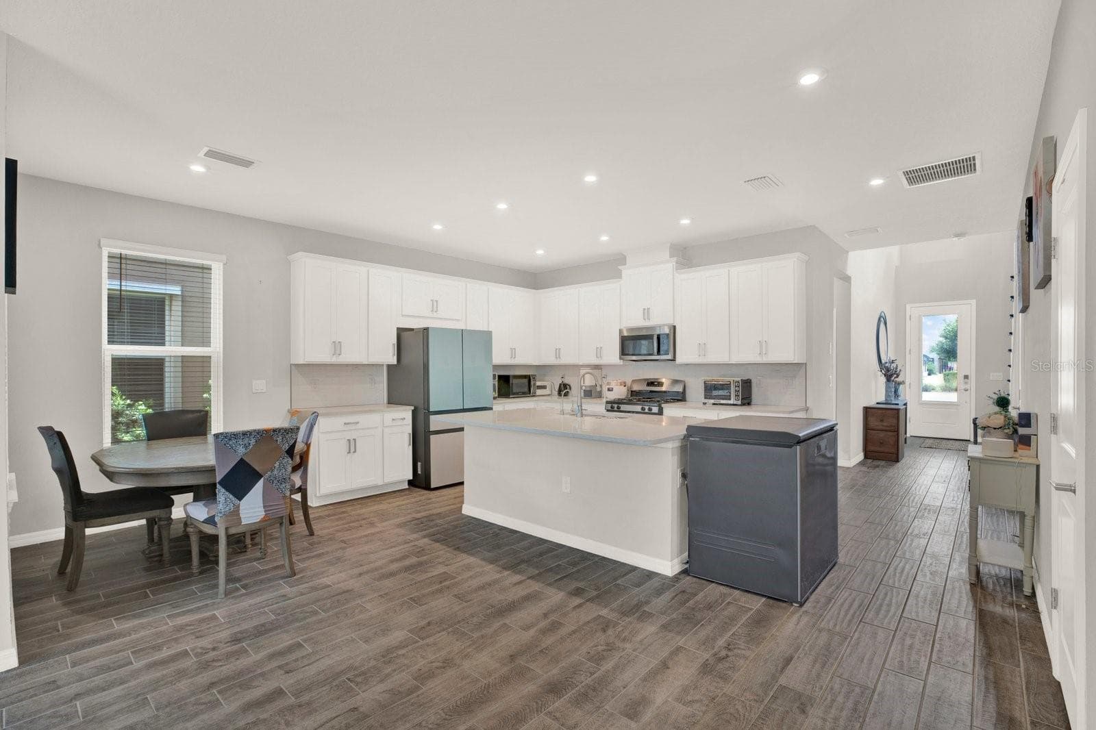13729 RANGELAND BOULEVARD — photo 9 of 32