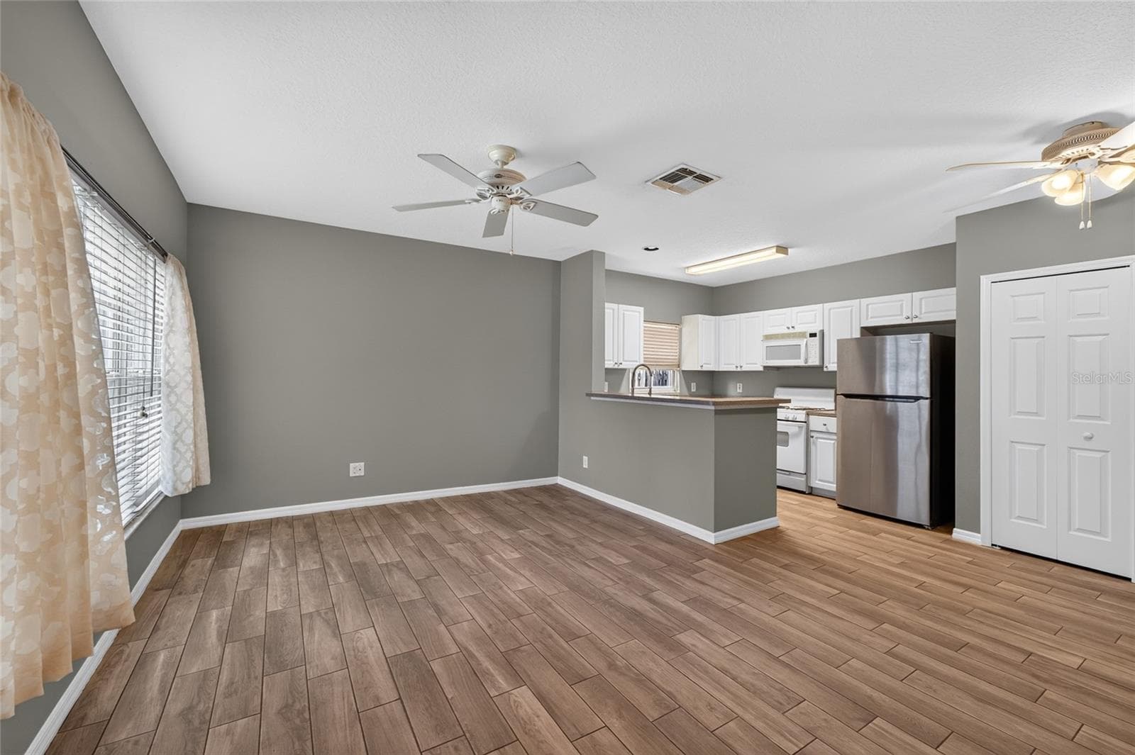15032 DEER MEADOW DRIVE — photo 10 of 64
