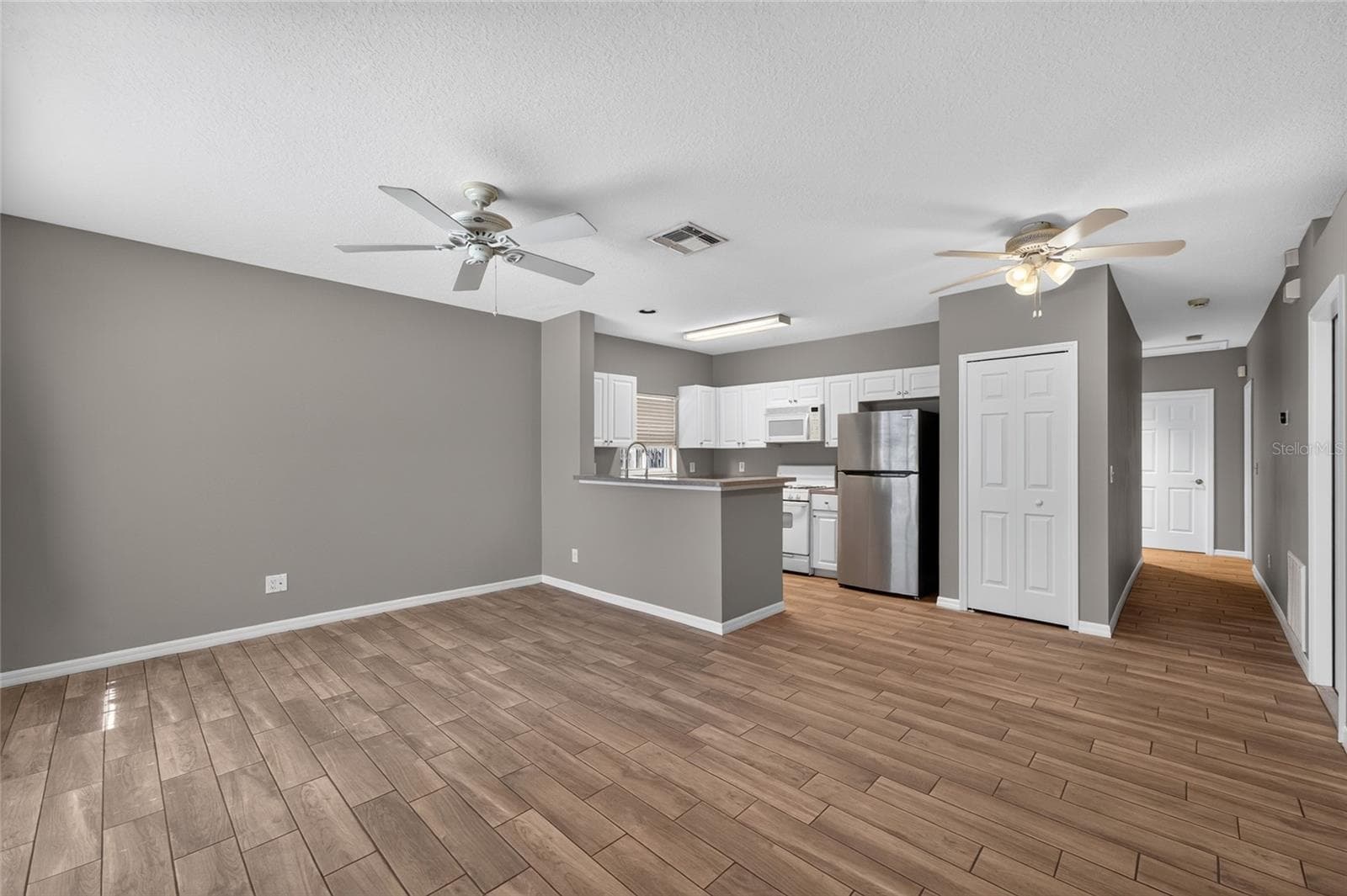 15032 DEER MEADOW DRIVE — photo 9 of 64