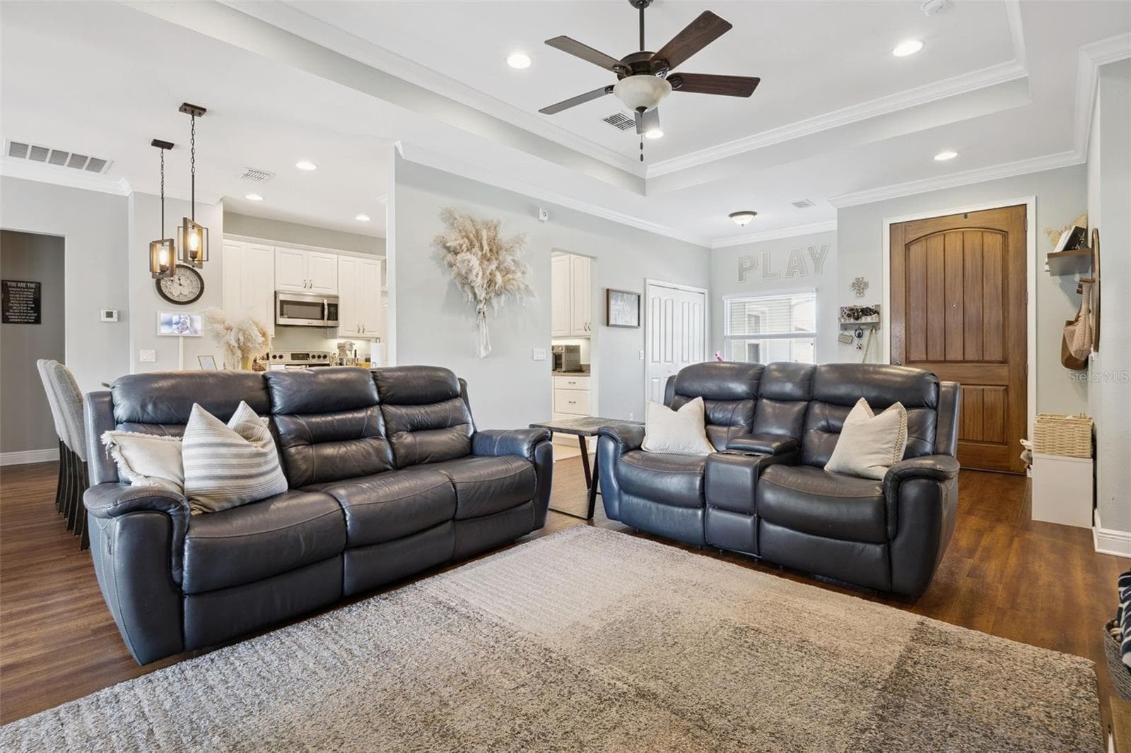 7310 MATCHETT ROAD — photo 7 of 53