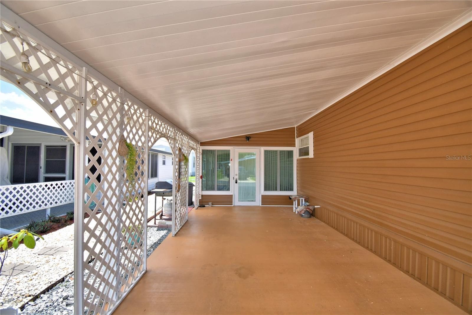 4146 SPRUCEWOOD STREET — photo 42 of 64
