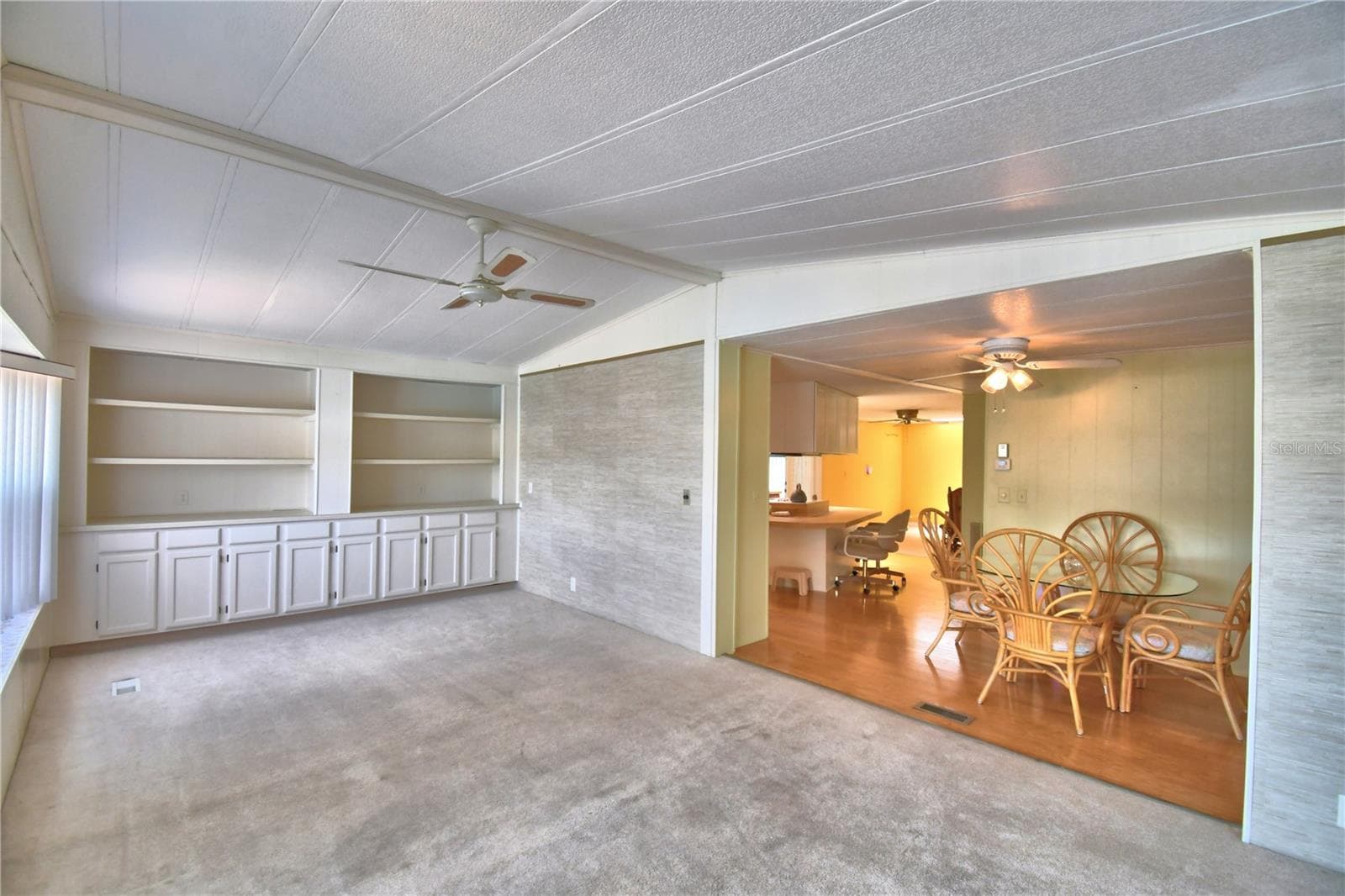 4146 SPRUCEWOOD STREET — photo 26 of 64