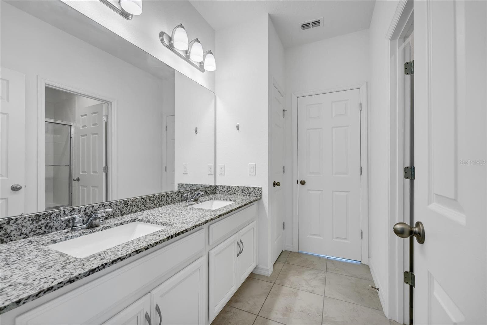 12929 WESTSIDE VILLAGE LOOP — photo 31 of 58