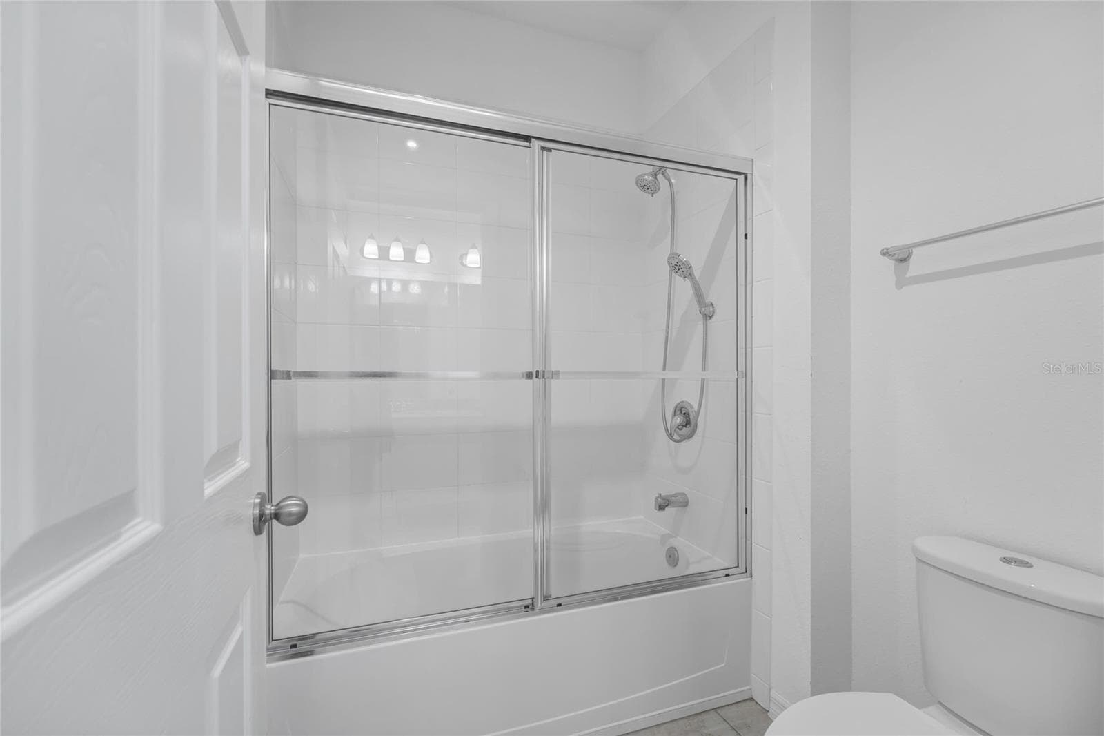 12929 WESTSIDE VILLAGE LOOP — photo 32 of 58