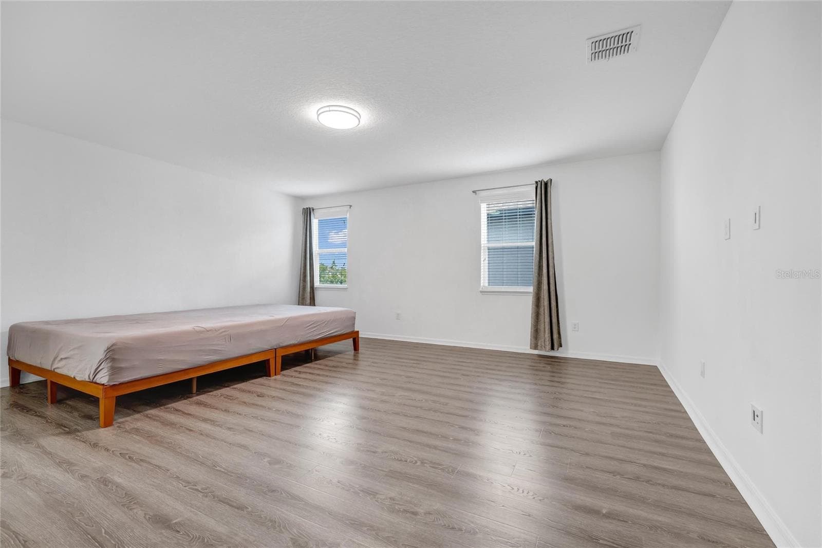 12929 WESTSIDE VILLAGE LOOP — photo 40 of 58