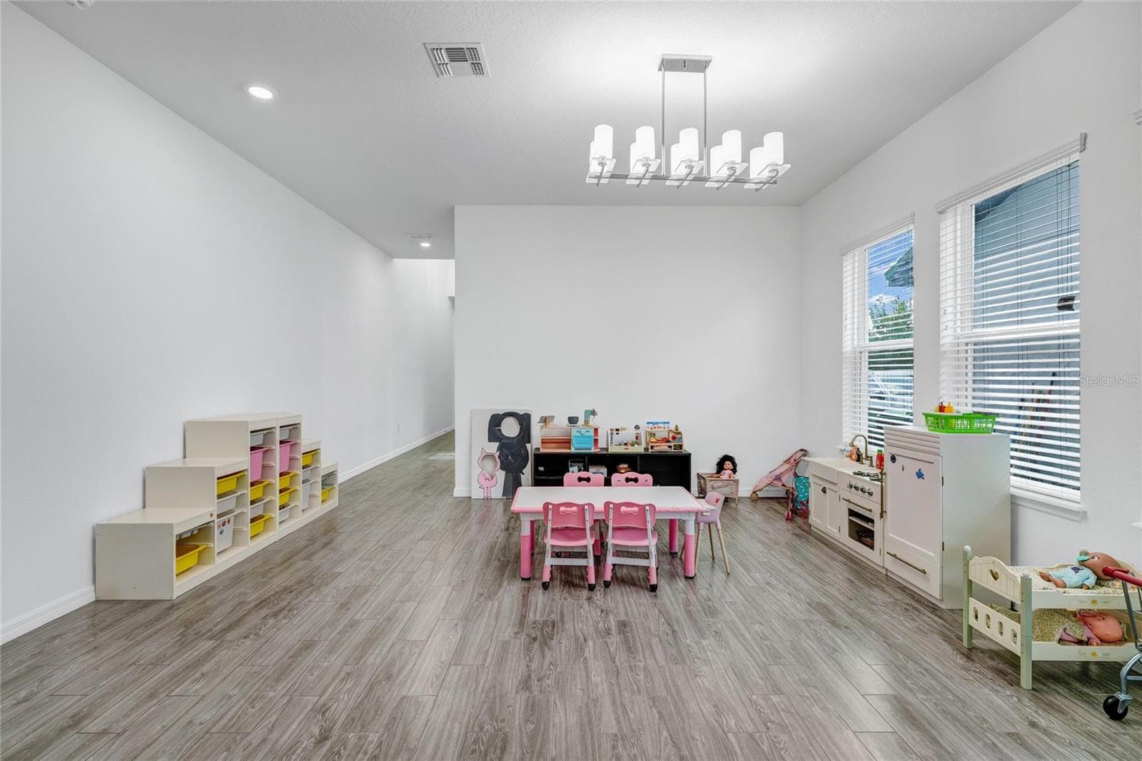 12929 WESTSIDE VILLAGE LOOP — photo 10 of 58