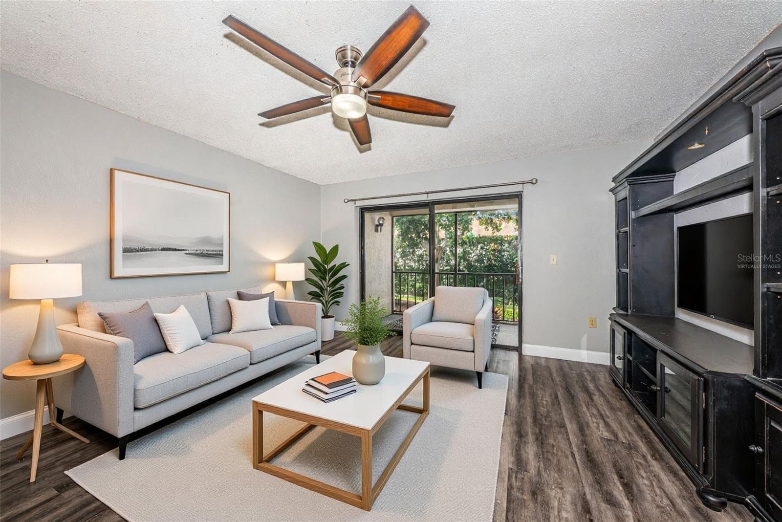 2971 ESTANCIA BOULEVARD — photo 5 of 31