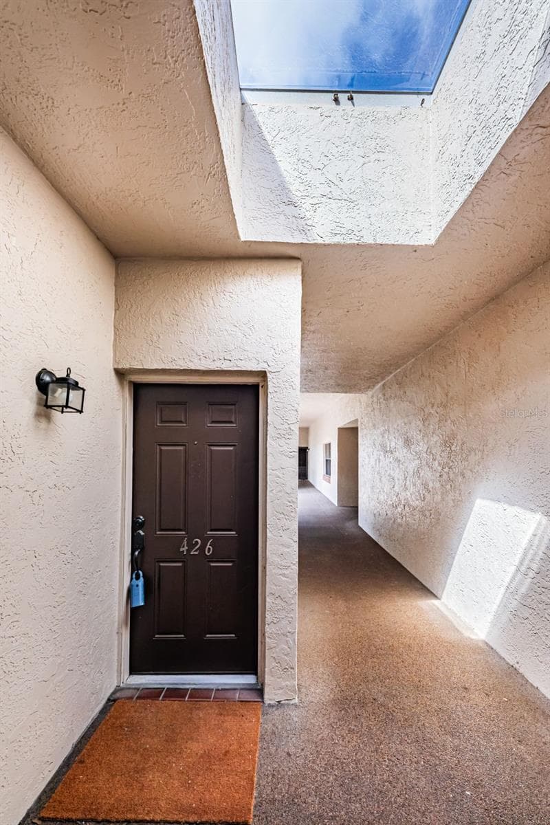 2971 ESTANCIA BOULEVARD — photo 3 of 31