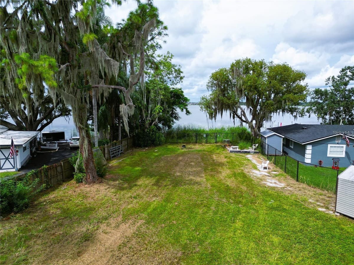 31 SUNSET CIRCLE — photo 13 of 15