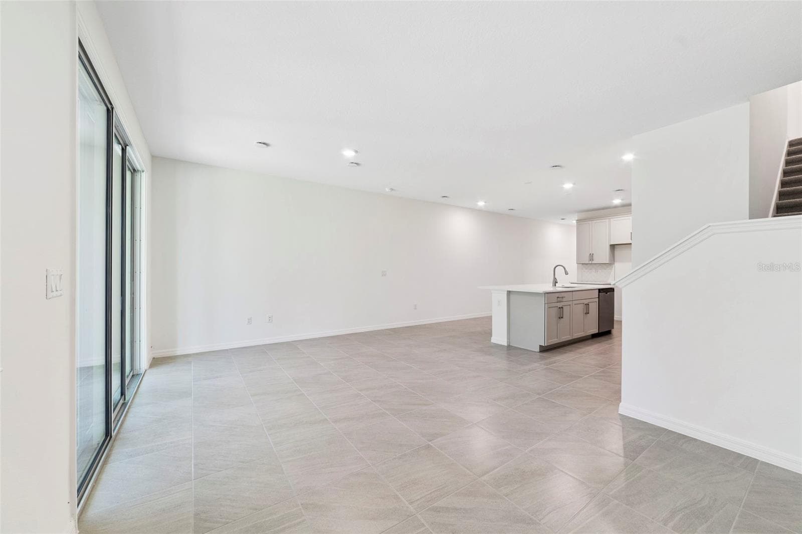 1657 GREENLEAF WOODS COVE — photo 8 of 26