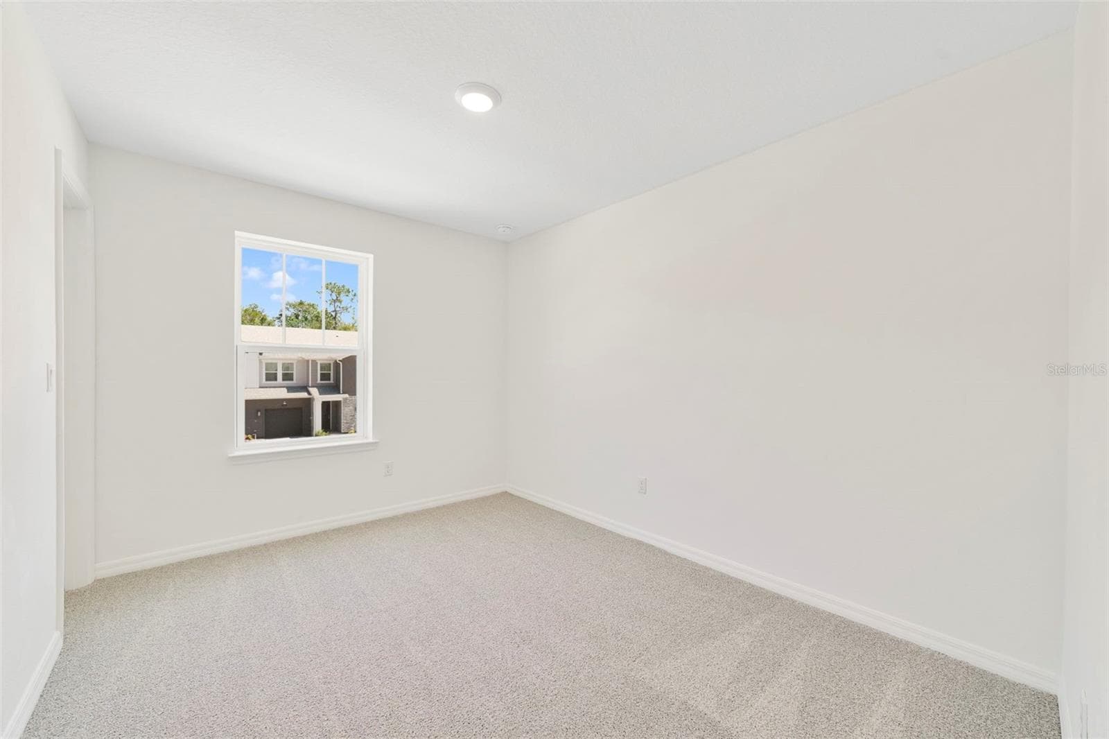 1657 GREENLEAF WOODS COVE — photo 15 of 26