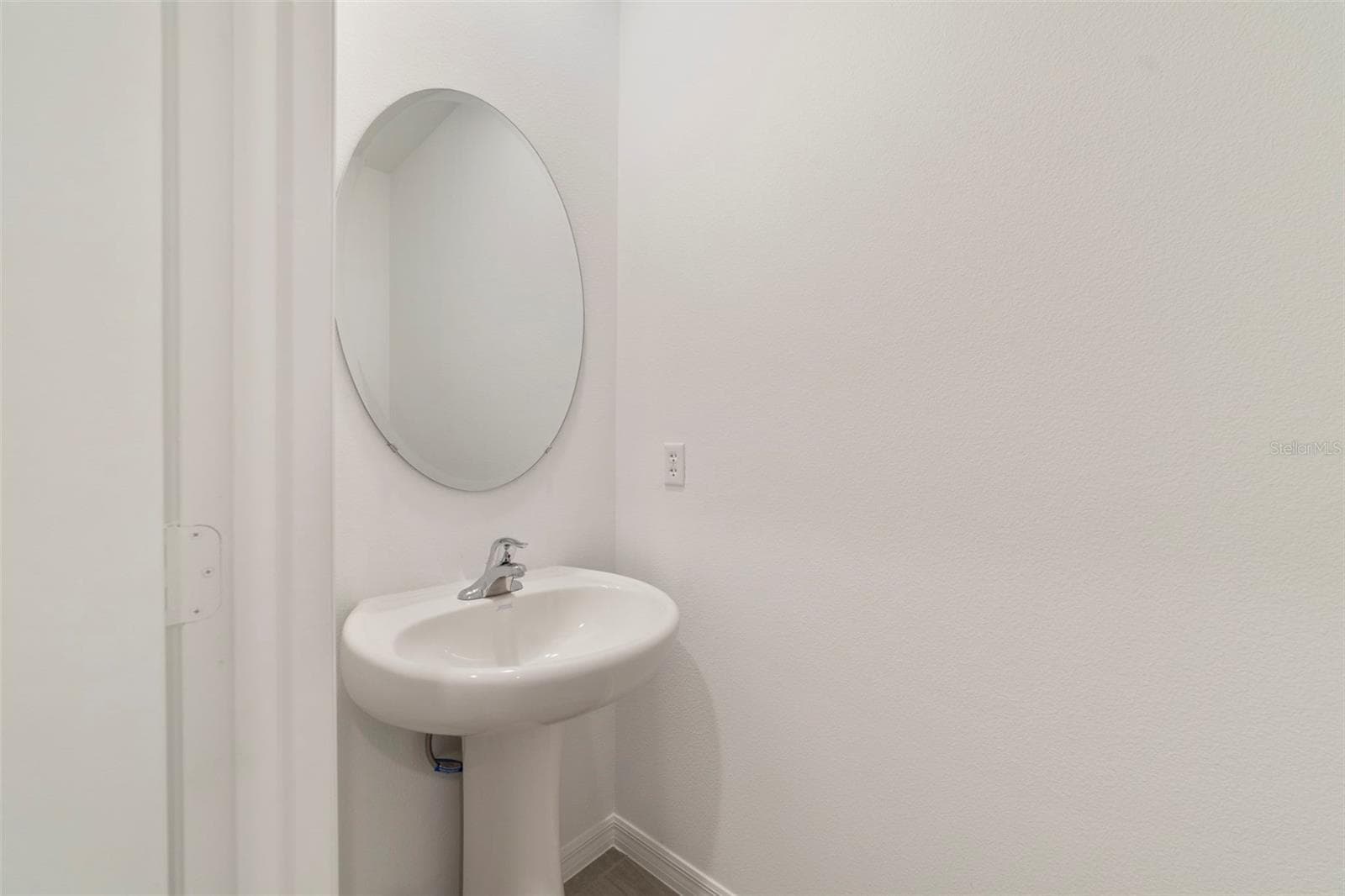 1657 GREENLEAF WOODS COVE — photo 6 of 26