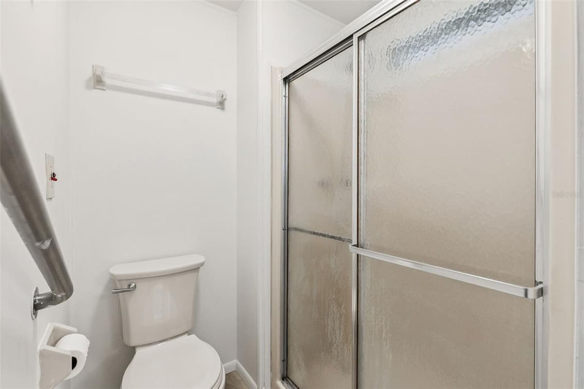 938 BLUE HERON BOULEVARD — photo 16 of 31