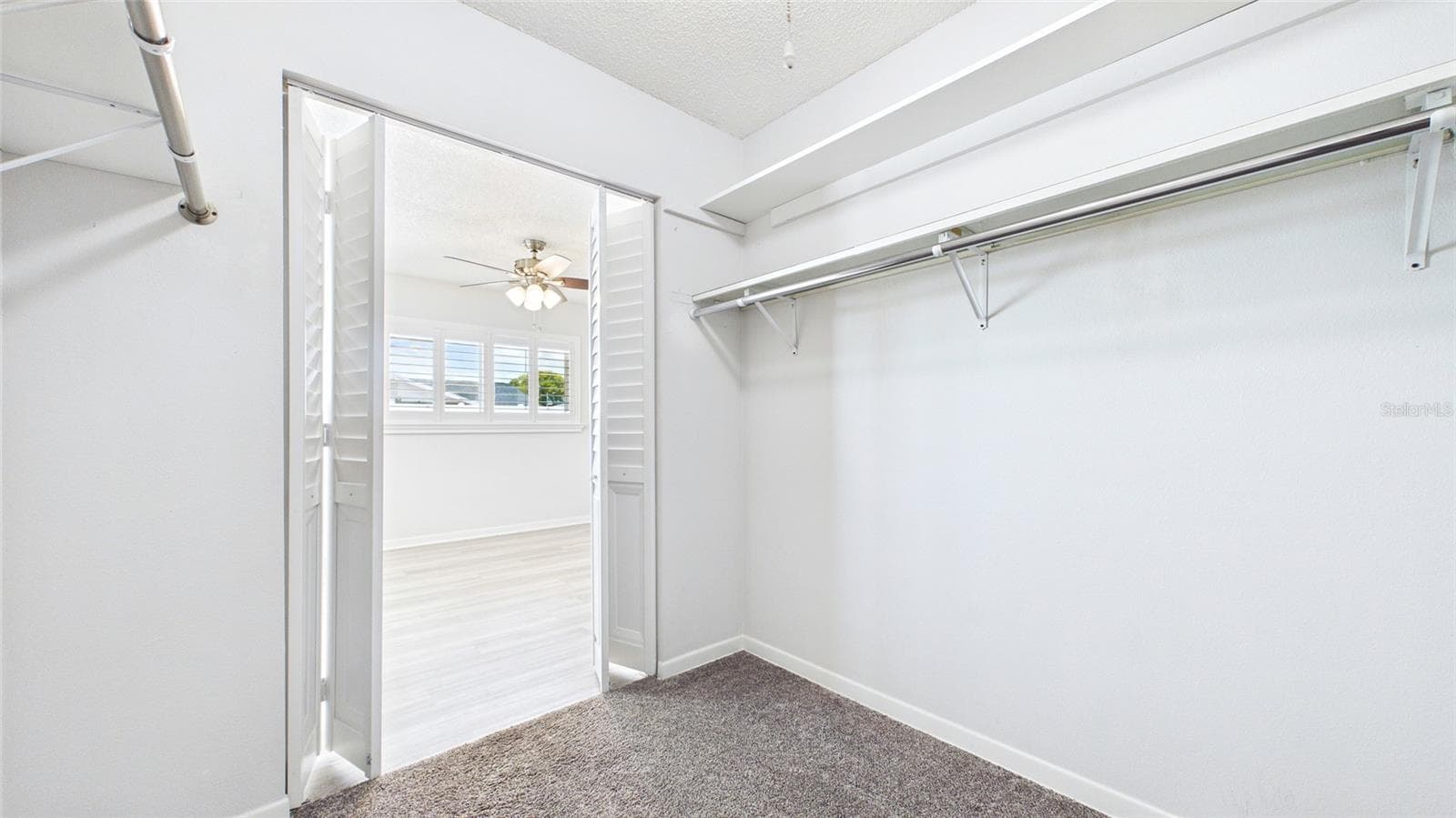 615 ALLEGHENY DRIVE — photo 12 of 52