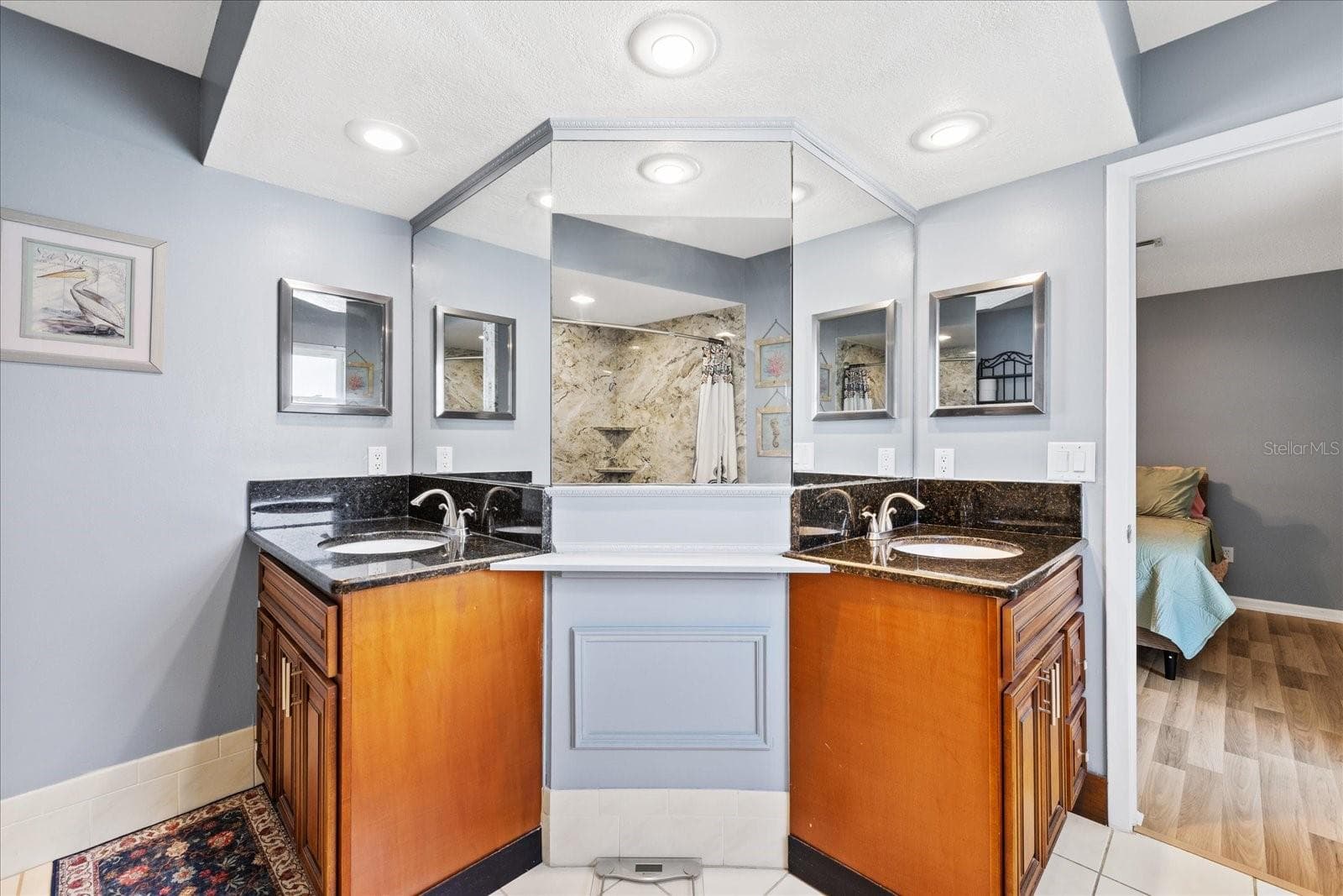 8166 WINDING OAK LANE — photo 18 of 53
