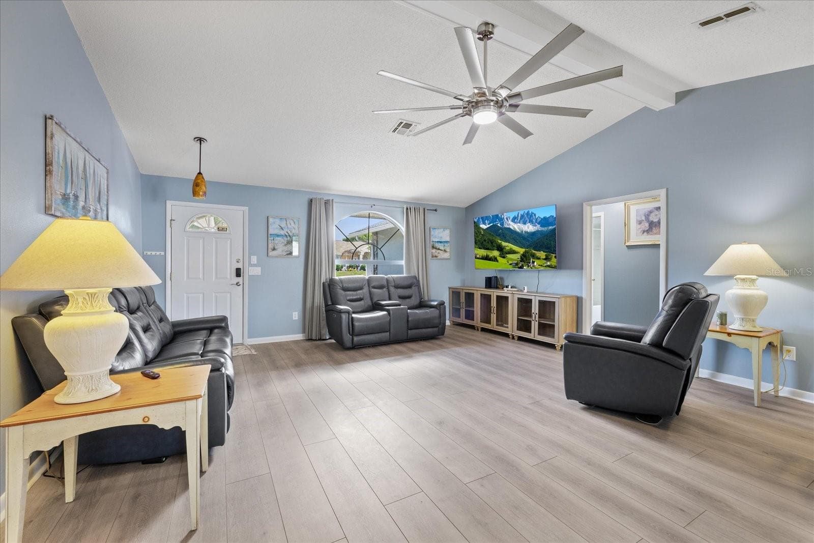8166 WINDING OAK LANE — photo 9 of 53