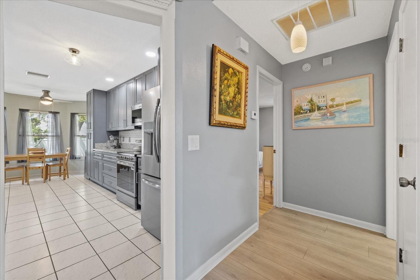 8166 WINDING OAK LANE — photo 6 of 53