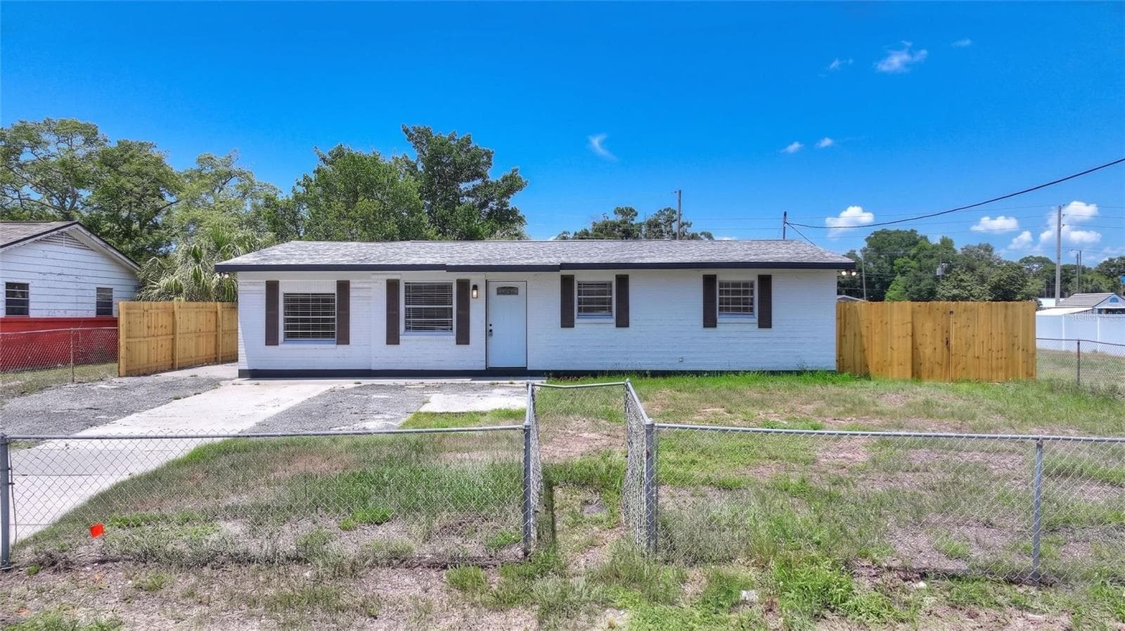 8204 ALLAMANDA AVENUE — photo 22 of 28