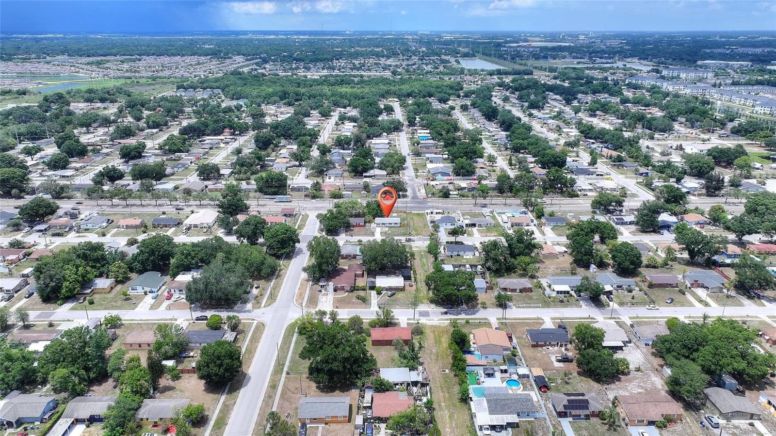 8204 ALLAMANDA AVENUE — photo 21 of 28