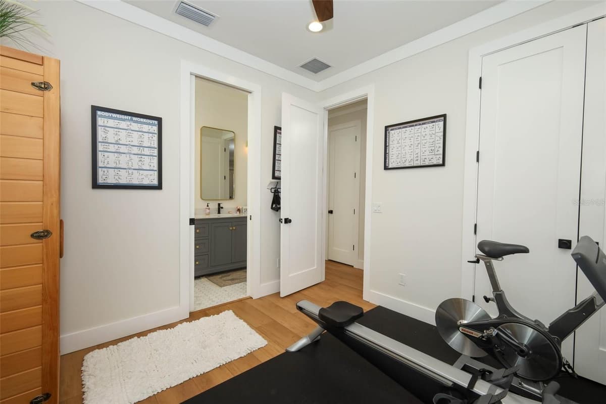 20 CREST AVENUE — photo 46 of 74