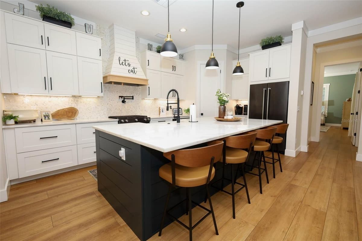 20 CREST AVENUE — photo 14 of 74