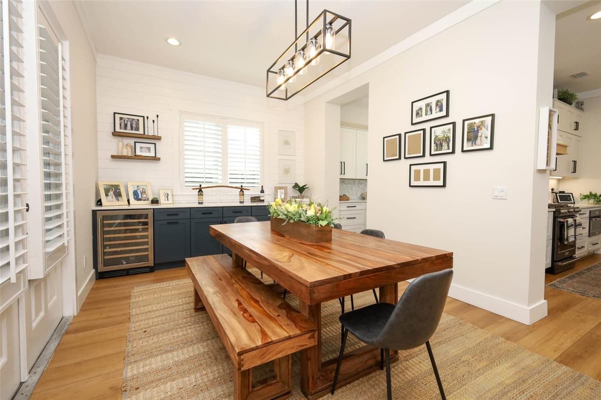 20 CREST AVENUE — photo 10 of 74