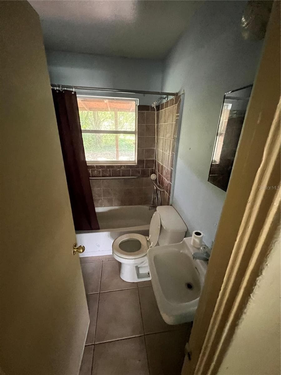 3109 WILLIAMS STREET — photo 12 of 17