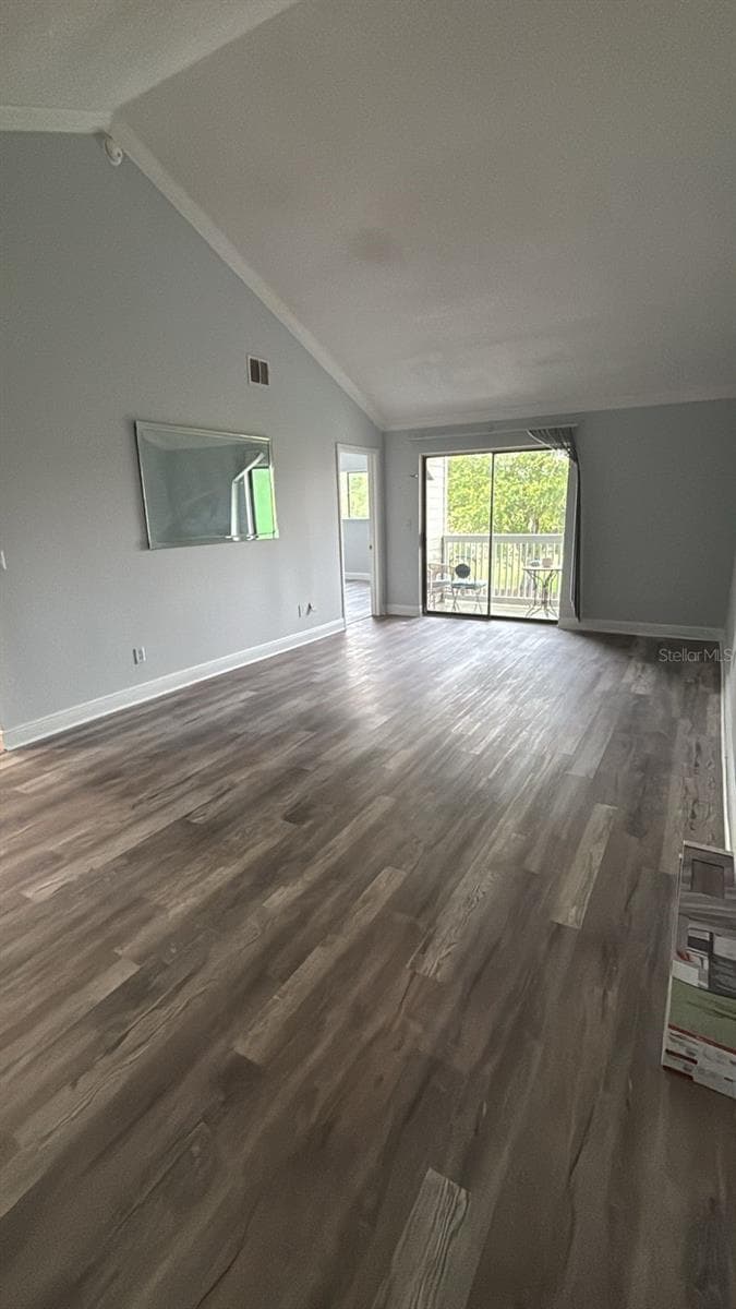 7298 ULMERTON ROAD — photo 6 of 22