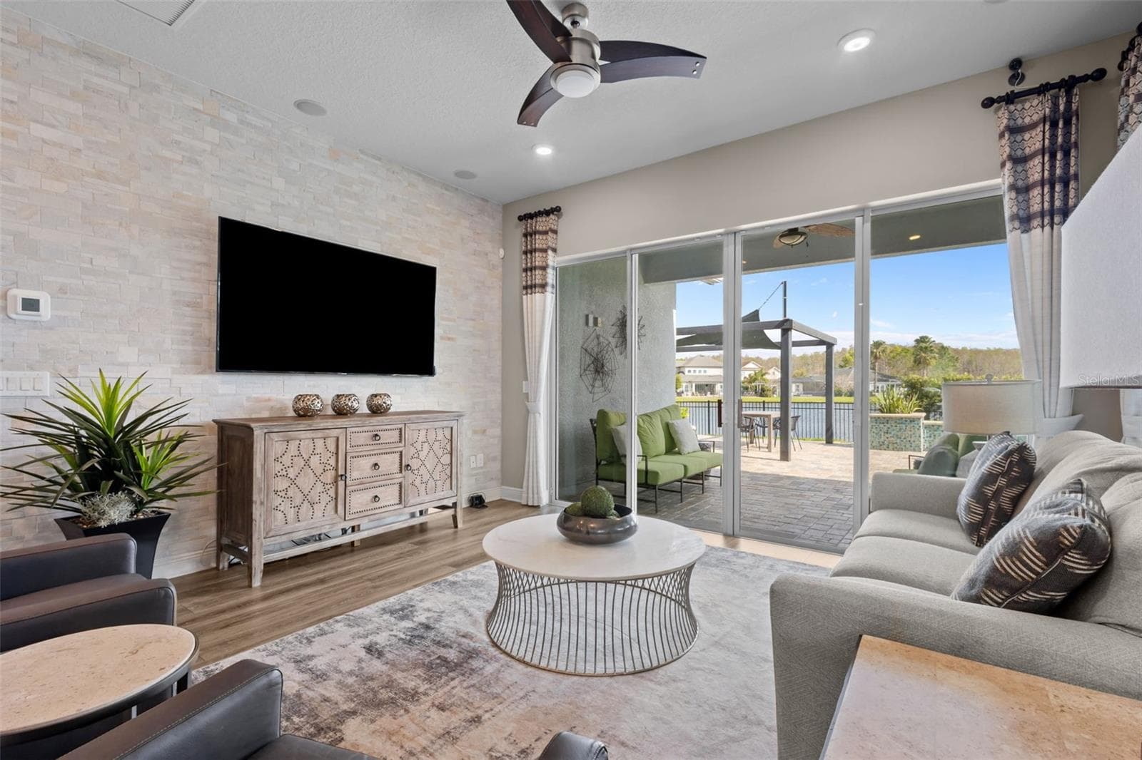 14823 CARAVAN AVENUE — photo 23 of 55