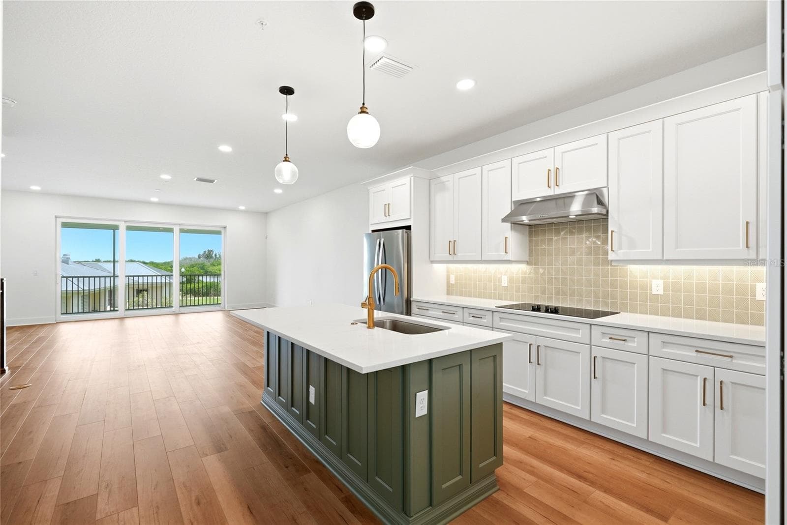 9936 KEY HAVEN ROAD — photo 11 of 54