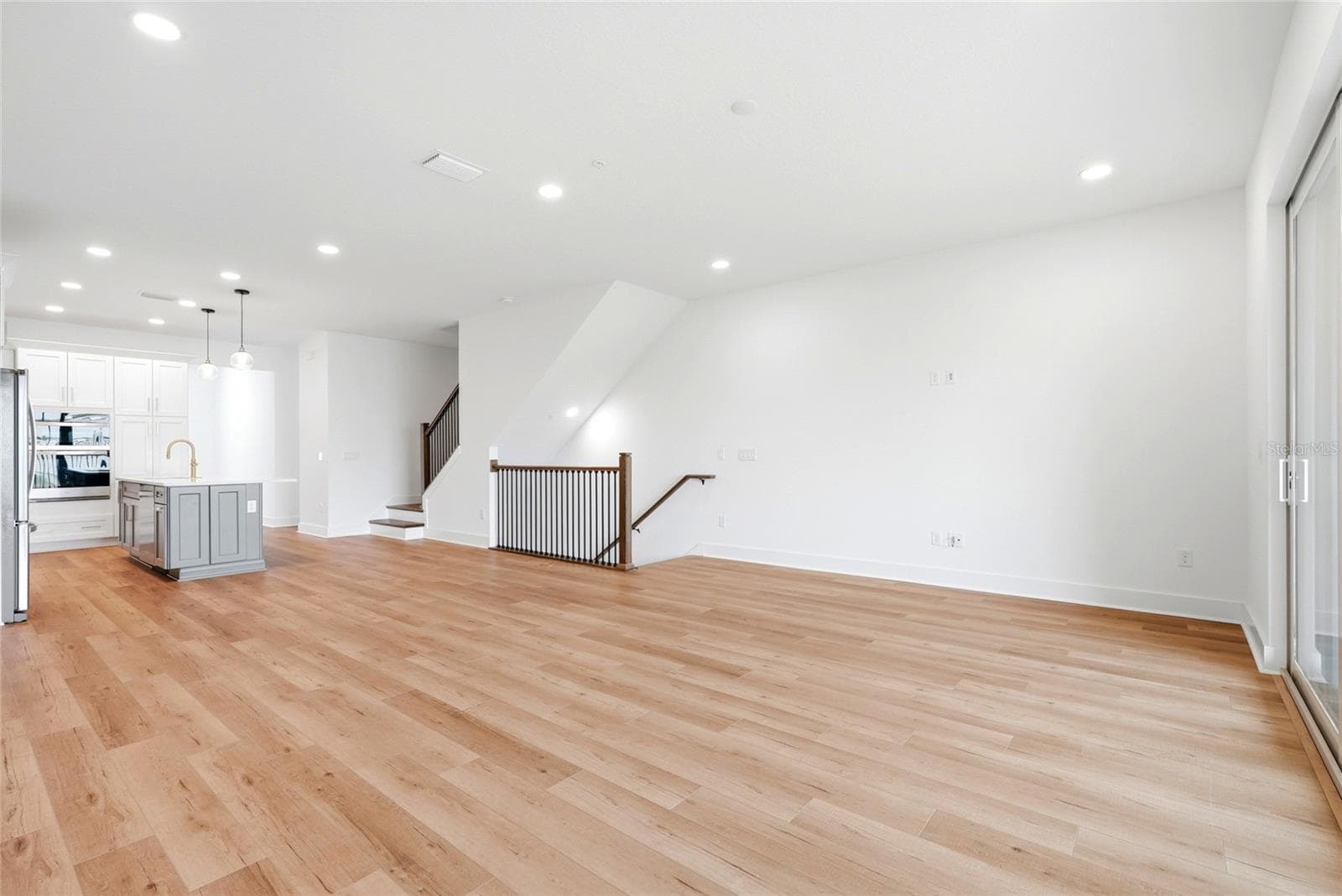 9936 KEY HAVEN ROAD — photo 5 of 54