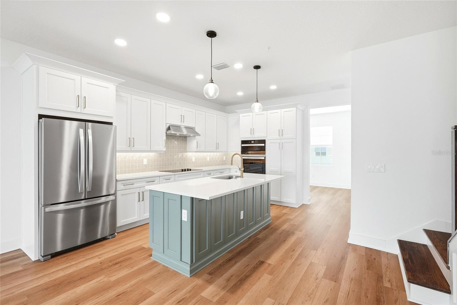 9936 KEY HAVEN ROAD — photo 8 of 54